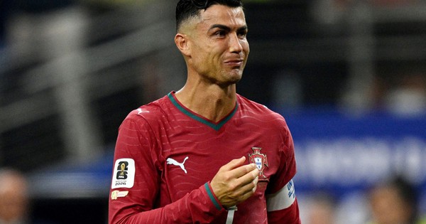 Ronaldo bất ngờ có động thái gây tranh cãi sau khi bị loại khỏi World Cup: góc nhìn mới cho người chơi Việt - hình ảnh - vipak168.com Ronaldo bất ngờ có động thái gây tranh cãi sau khi bị loại khỏi World Cup: góc nhìn mới cho người chơi Việt - hình ảnh - vipak168.com